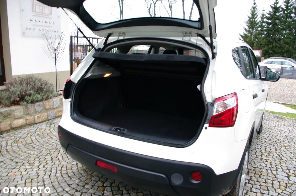 Nissan Qashqai 1.6 Visia - 15