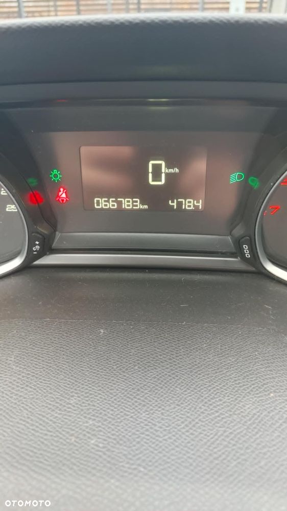 Peugeot 308 1.2 PureTech Active S&S - 9