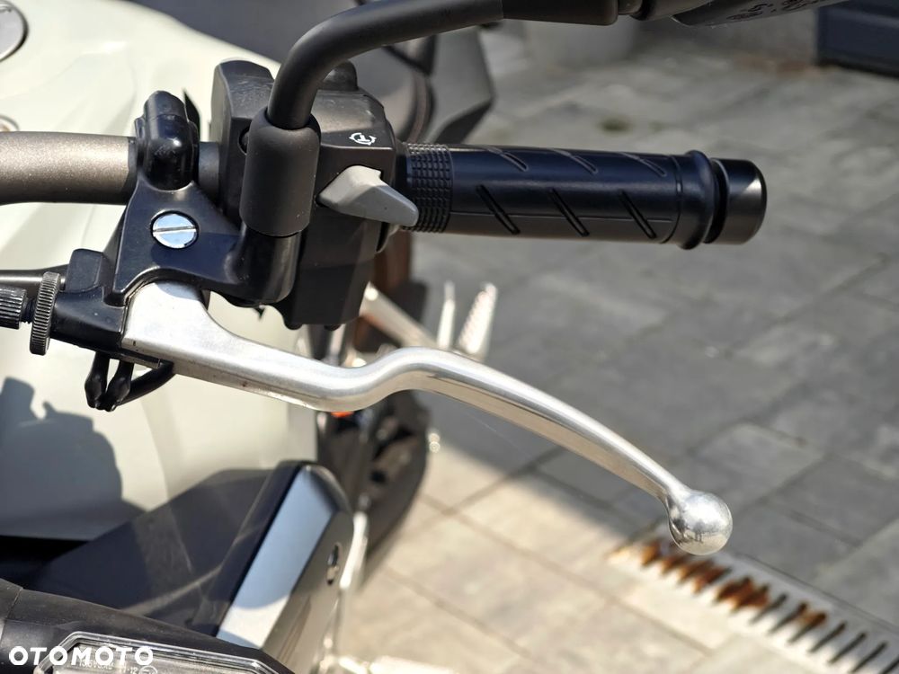 Honda CB - 21