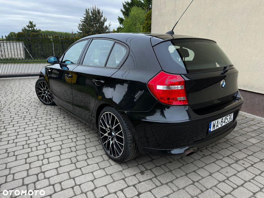BMW Seria 1 118i - 4