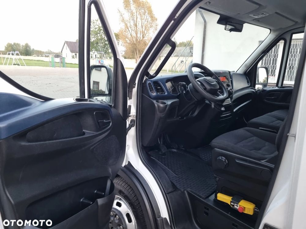 Iveco Daily 35c16 3.0 160Ps Wywrotka 3-stronna F-vat 23%  67 tyś/km ASO Iveco - 24