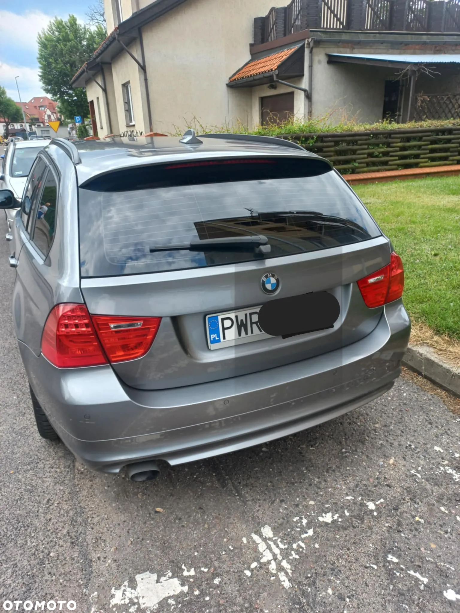 BMW Seria 3 318d - 3