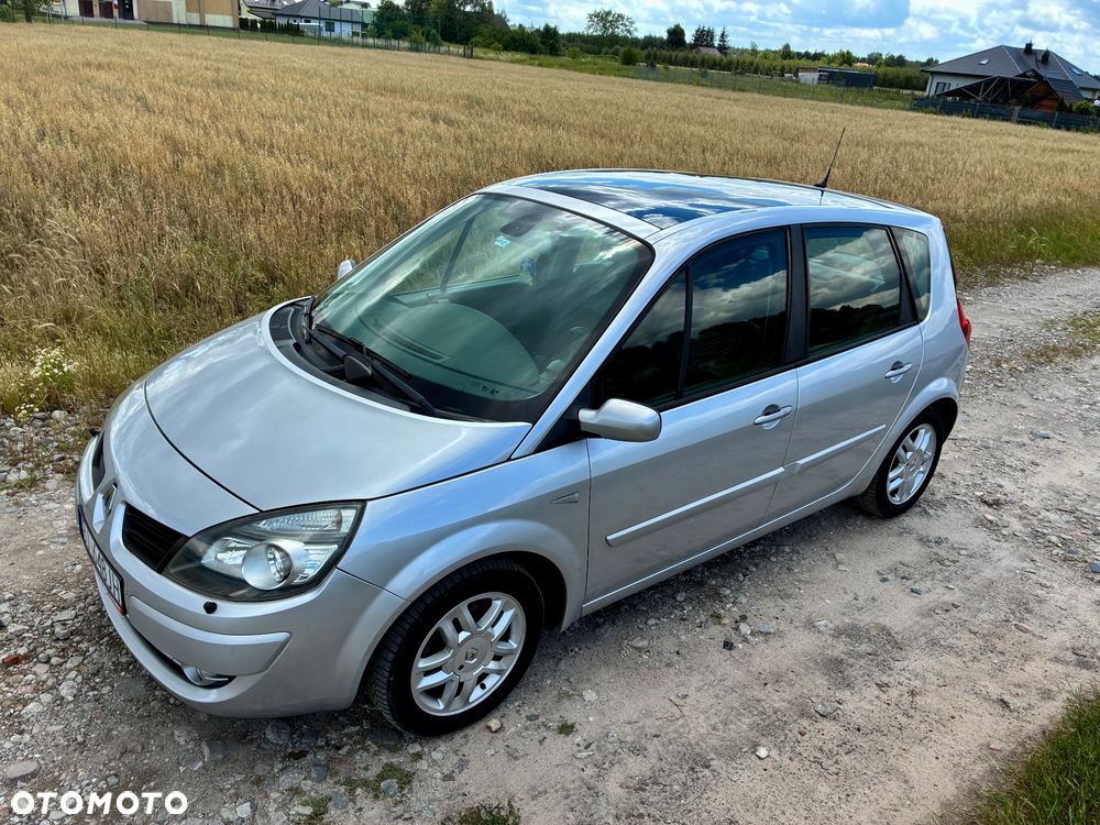 Renault Scenic - 17