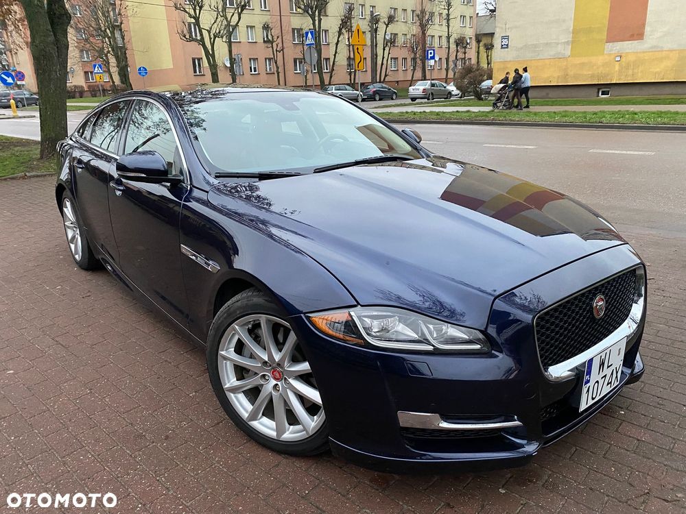 Jaguar XJ 3.0 T Premium Luxury - 29