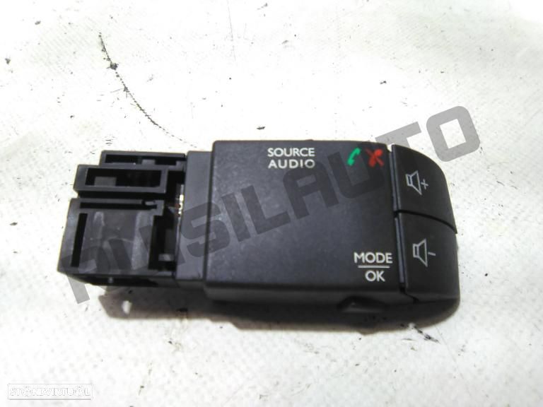Comutador De Radio E/ou Computador De Bordo  Renault Clio Iv [2 - 1