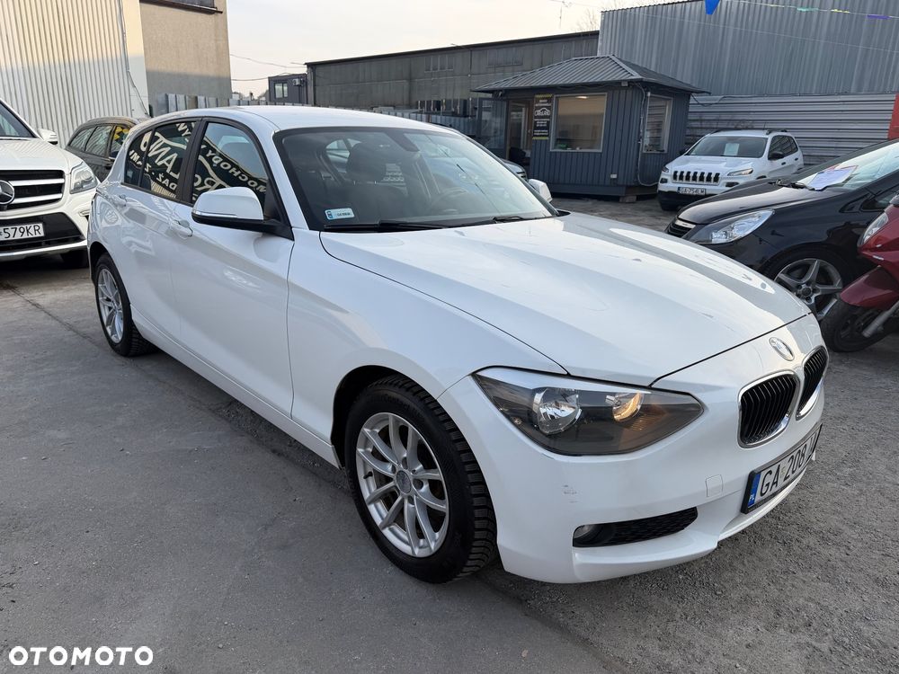 BMW Seria 1 114i - 1