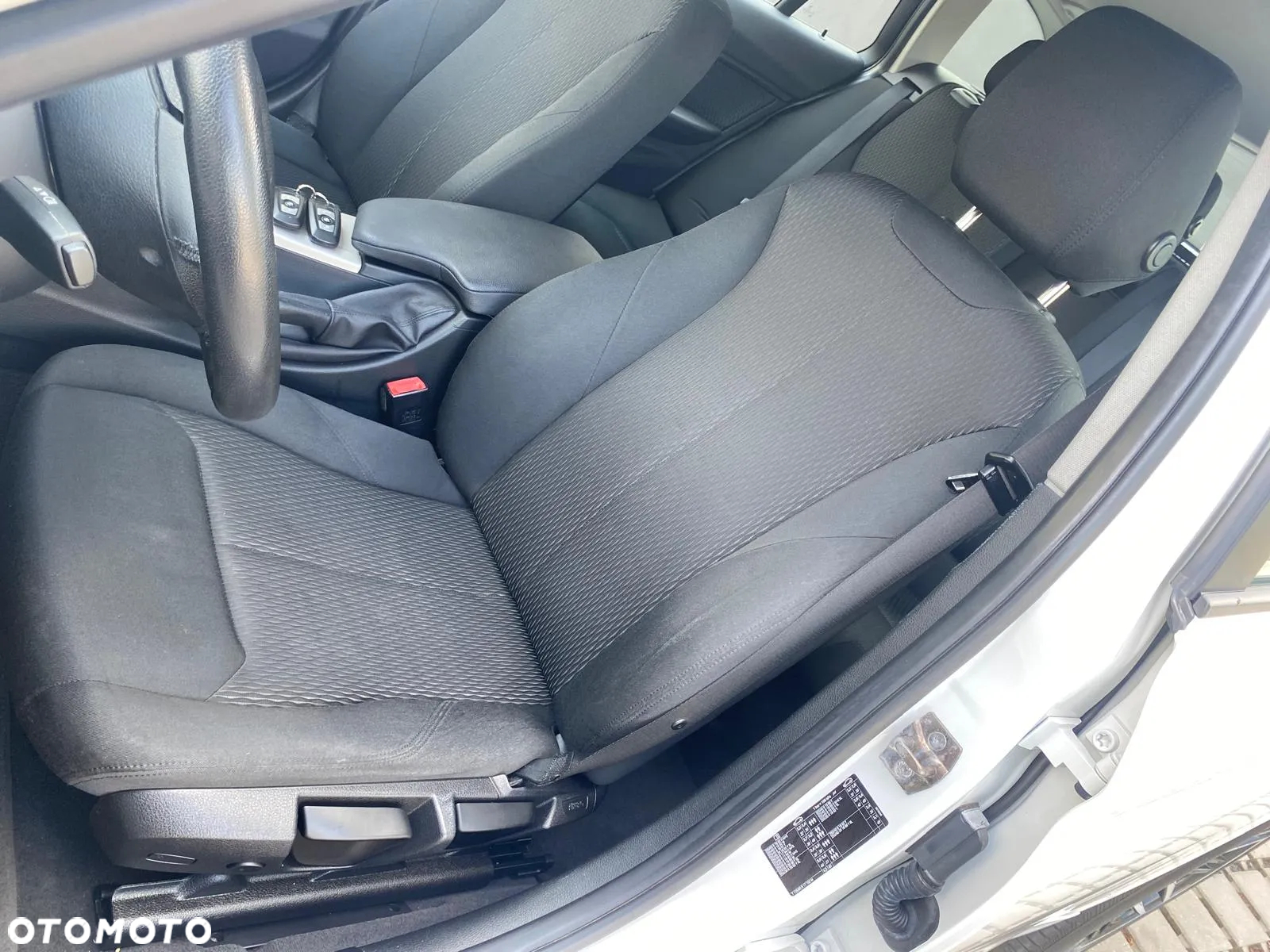 BMW Seria 3 320d Luxury Line - 23
