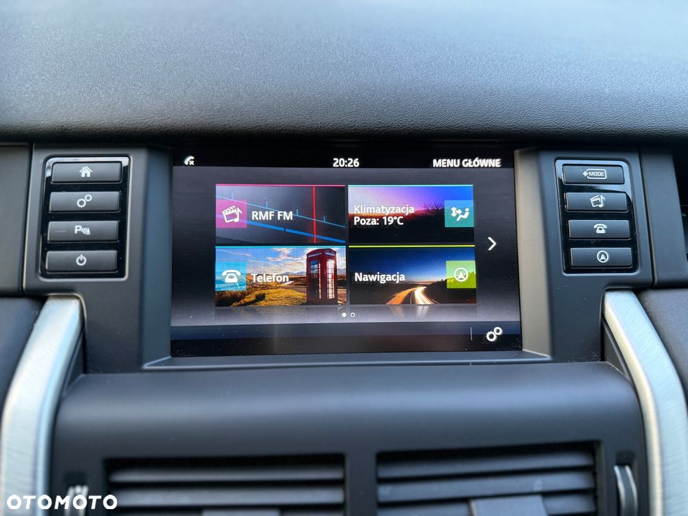 Land Rover Discovery Sport - 20