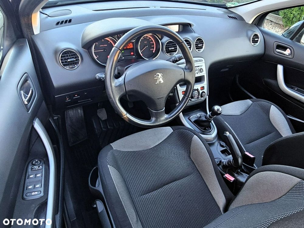Peugeot 308 - 18