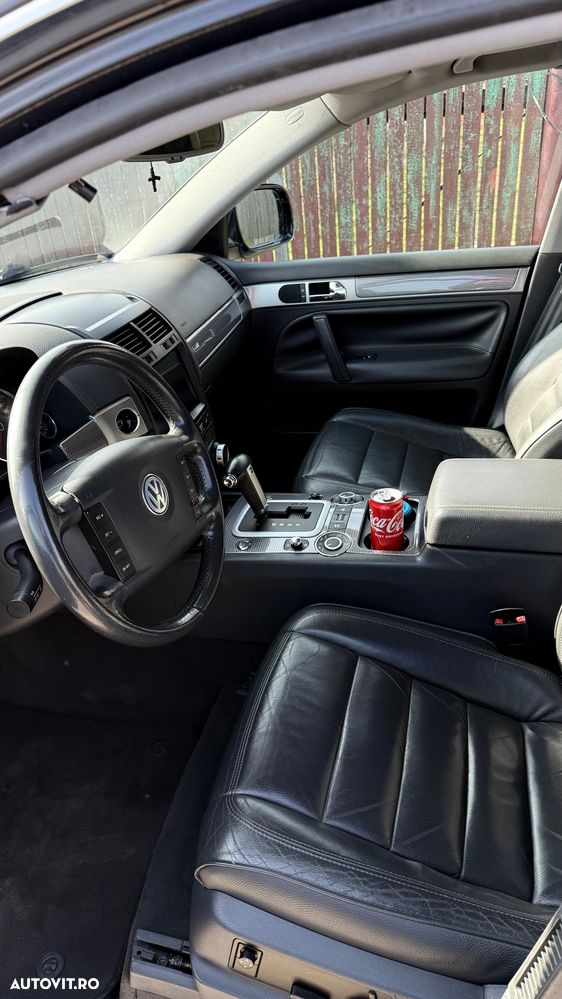 Volkswagen Touareg - 8