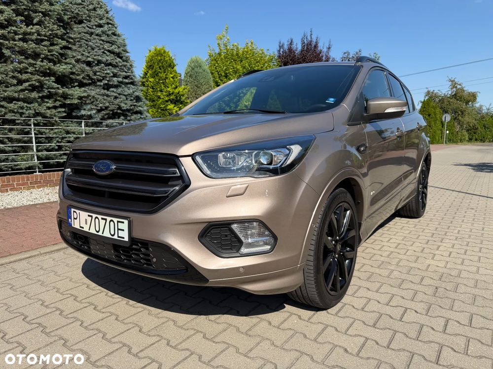 Ford Kuga 2.0 TDCi 4x4 ST-Line - 10