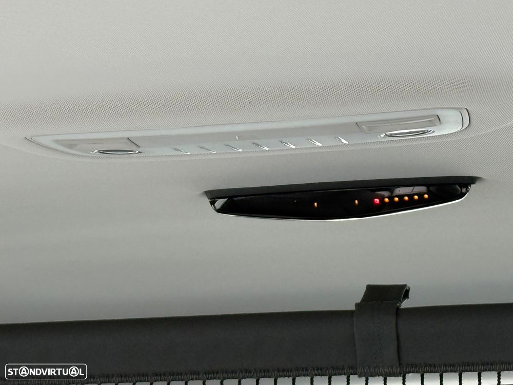 Mercedes-Benz E 350 BlueTEC Avantgarde 4-Matic - 45