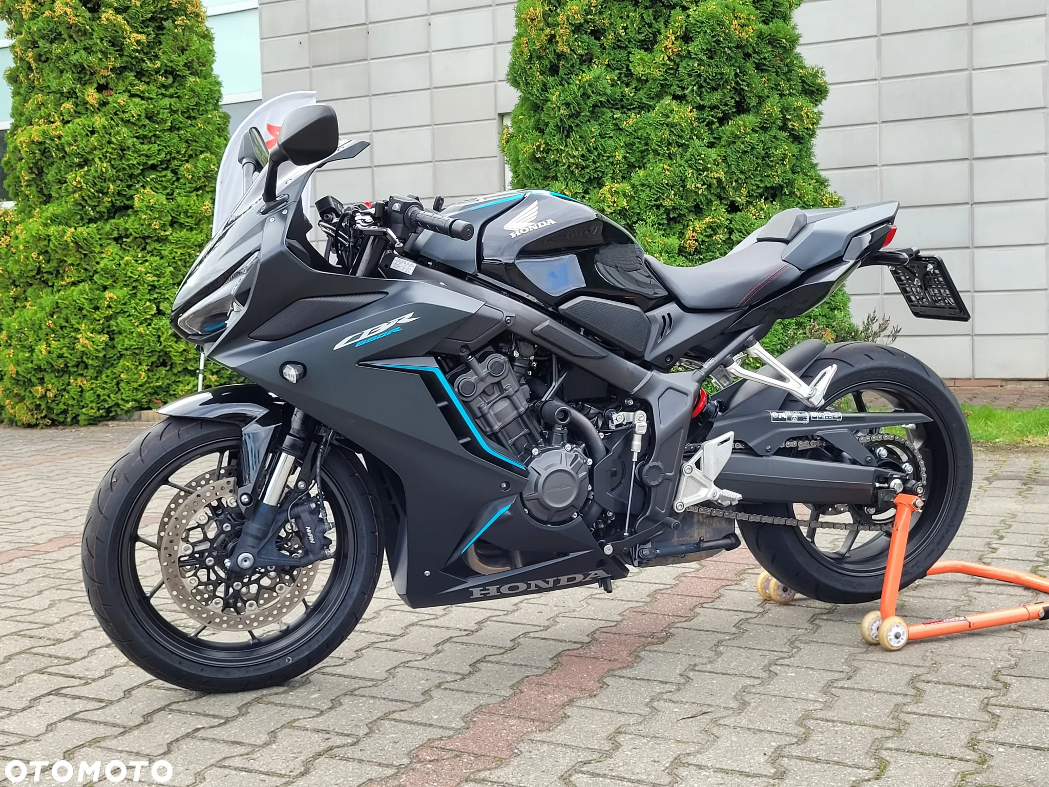 Honda CBR - 3