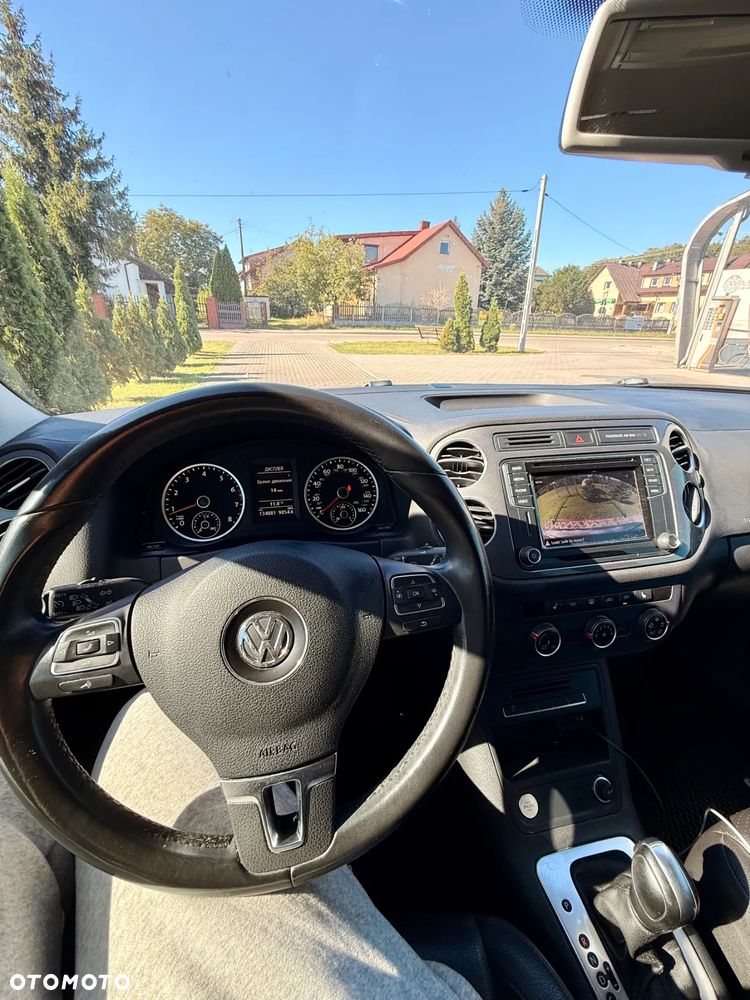 Volkswagen Tiguan - 8