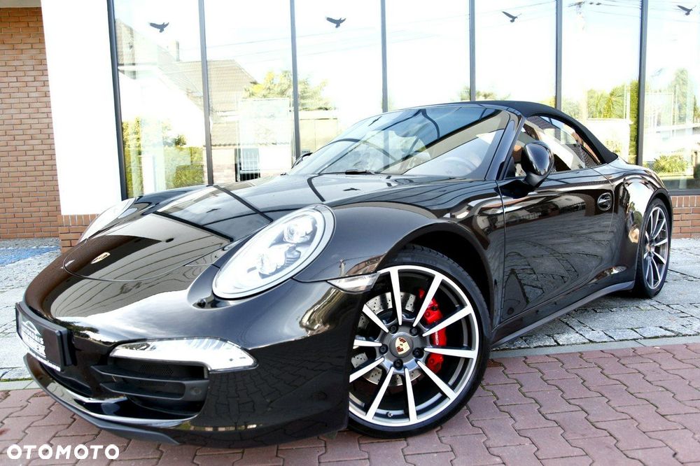 Porsche 911 - 25
