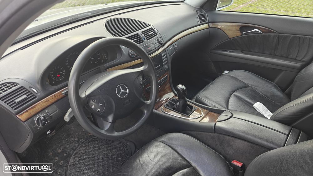 Mercedes-Benz E 220 CDi Classic - 4