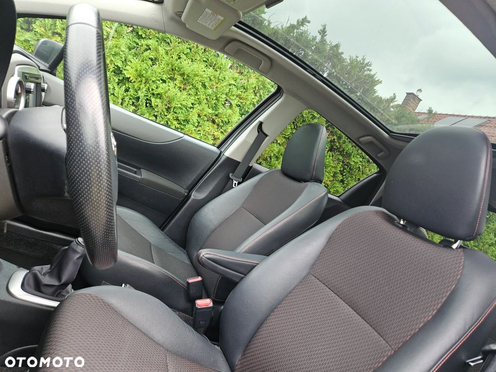 Toyota Yaris 1.33 VVT-i Executive - 12