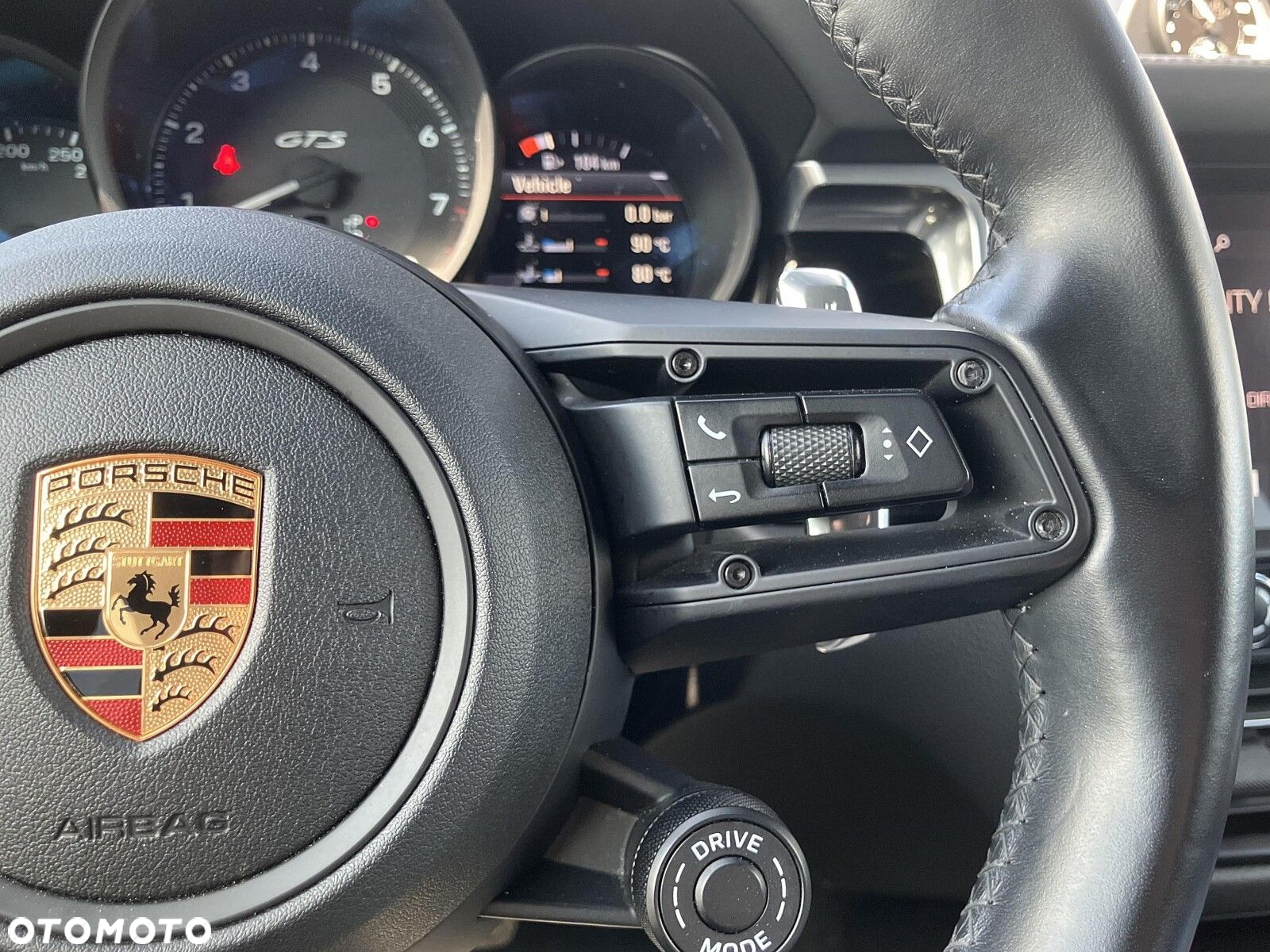 Porsche Macan GTS - 25