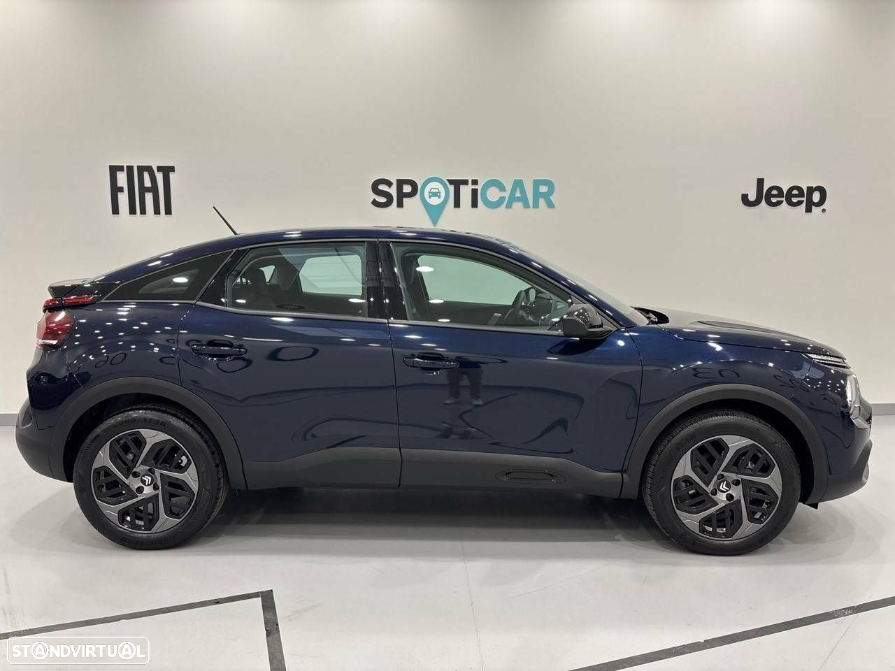 Citroën C4 1.2 PureTech Plus EAT8 - 4