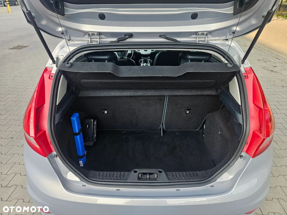 Ford Fiesta 1.4 Ghia EU5 - 15