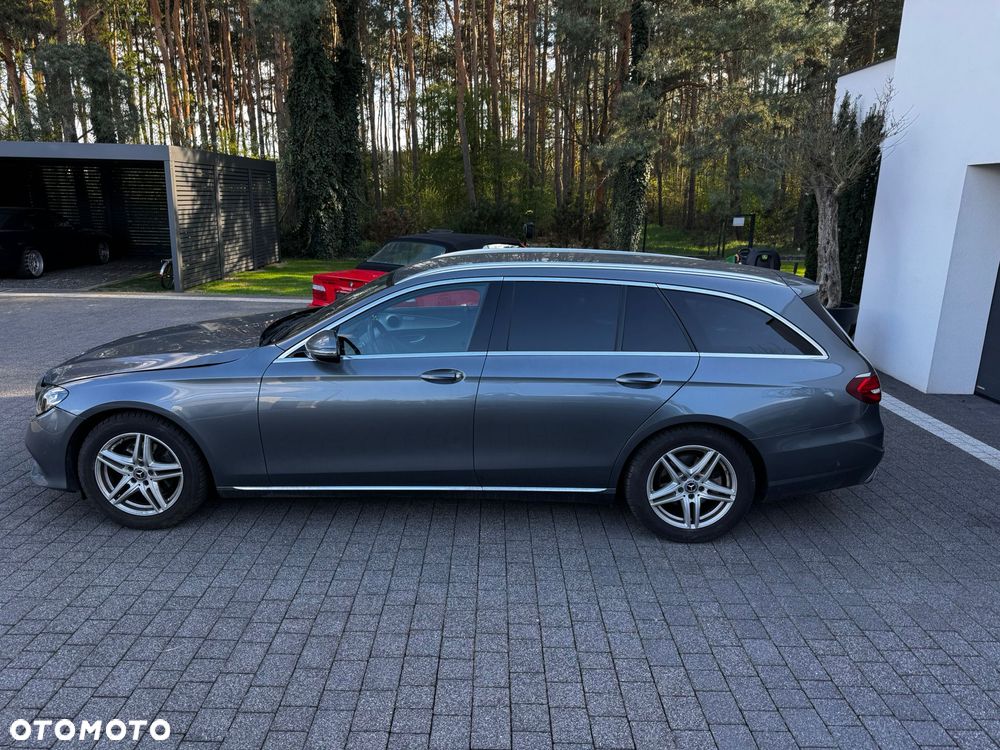 Mercedes-Benz Klasa E 220 d 9G-TRONIC - 7
