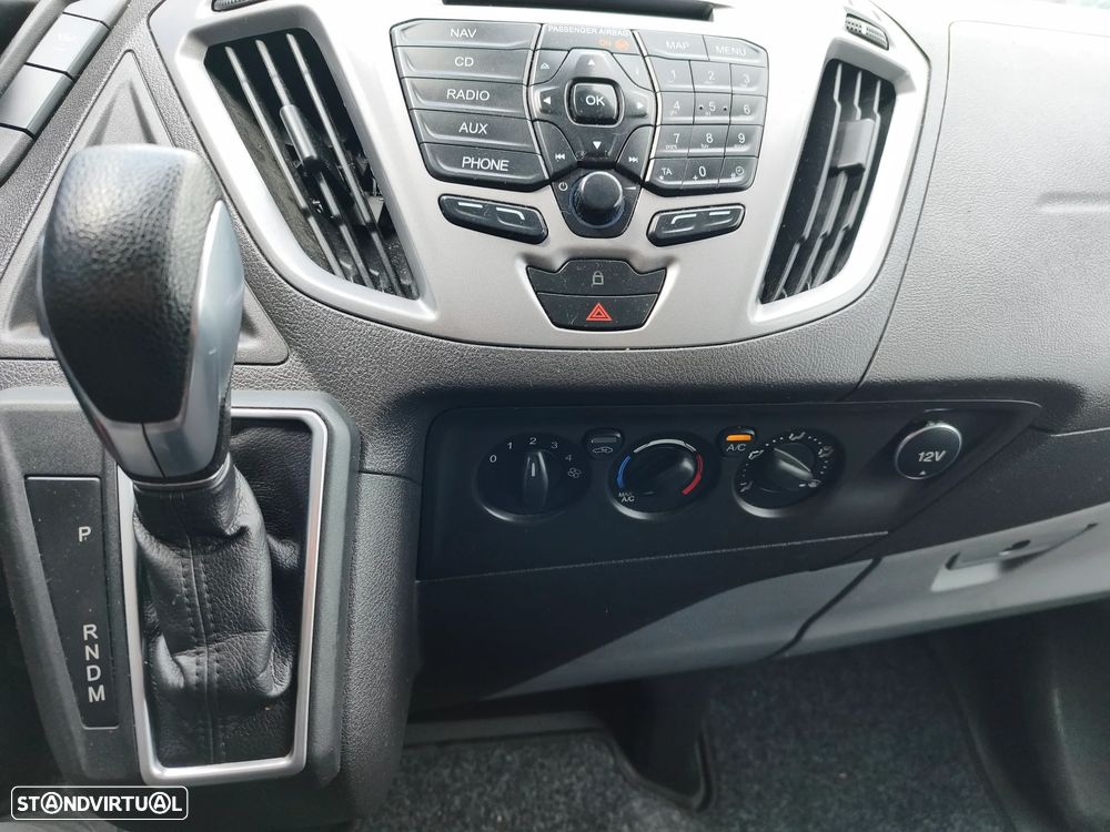 Ford Transit Custom 2.0 TDCI 130CV CX. AUTOMÁTICA - 22