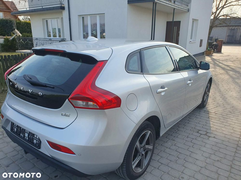 Volvo V40 D2 - 3