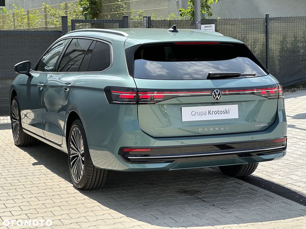 Volkswagen Passat - 6
