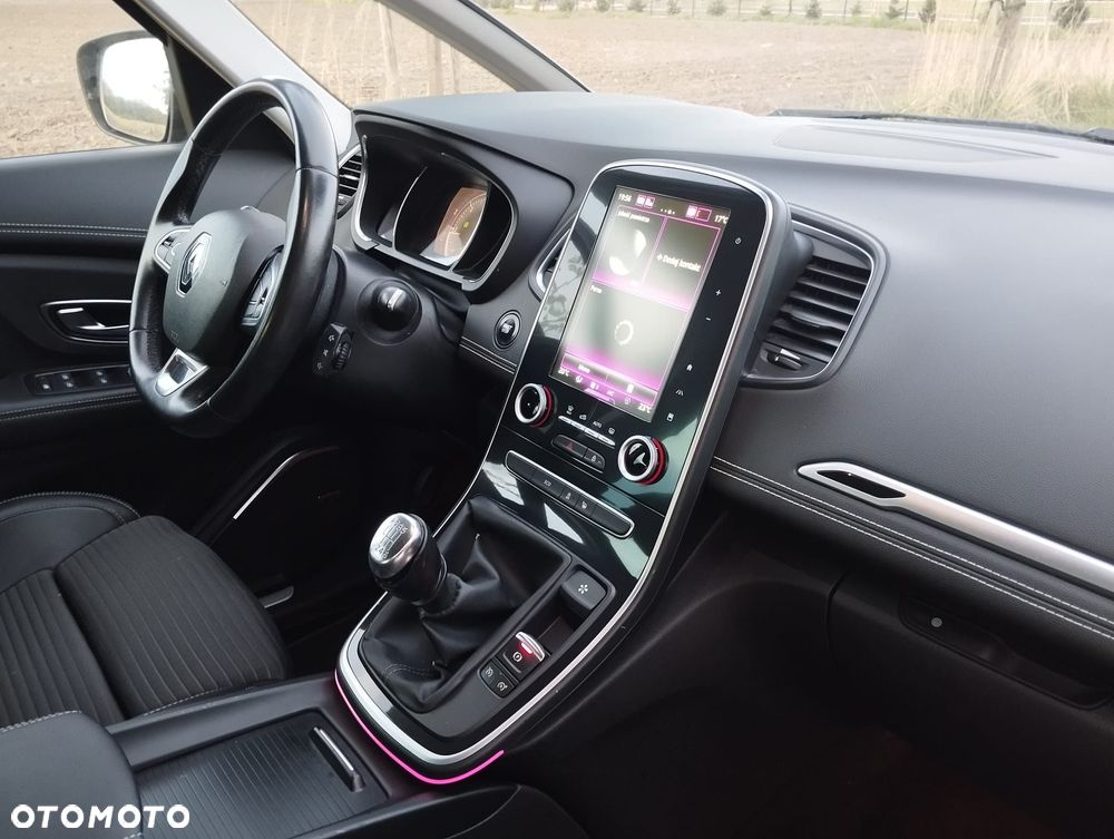 Renault Scenic Energy dCi 110 S&S Bose Edition - 20