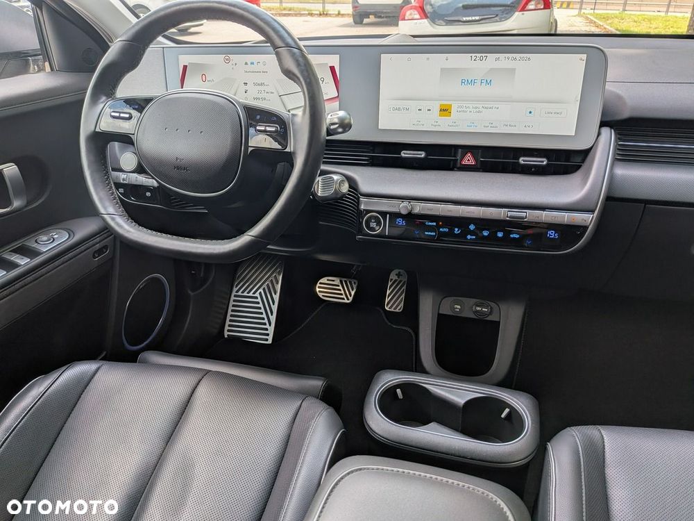 Hyundai IONIQ 5 - 18