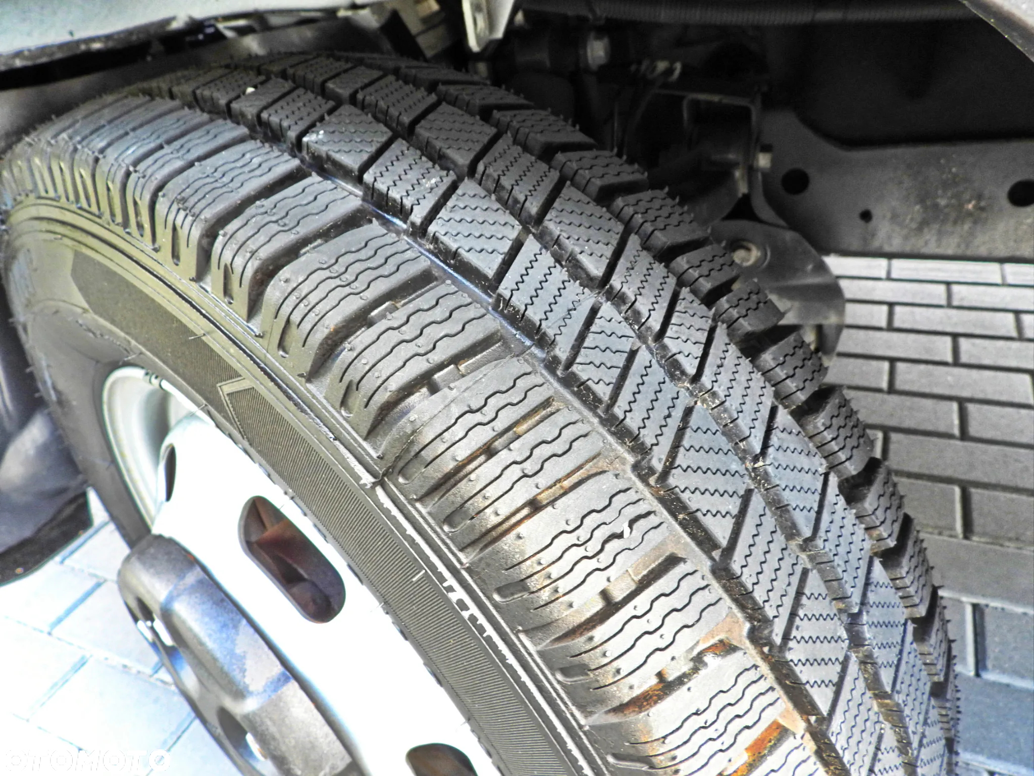 Iveco DAILY 35C16 KONTENER WINDA 8 PALET TEMPOMAT BLIŹNIACZE KOŁA KLIMATYZACJA 160KM [ 654837 ] - 27