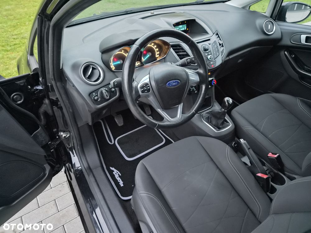 Ford Fiesta 1.25 Champions Edition - 14