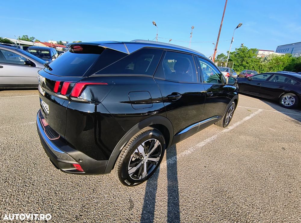 Peugeot 3008 1.2 PureTech Turbo S&S Allure - 6