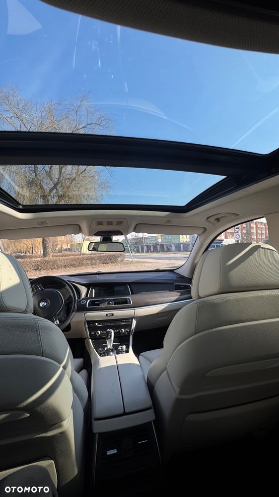 BMW 5GT 530d - 15