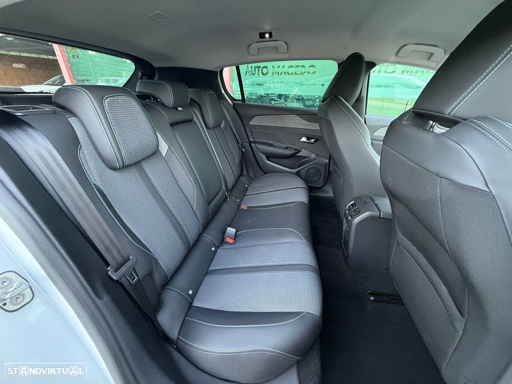 Peugeot 308 1.2 PureTech Allure - 9
