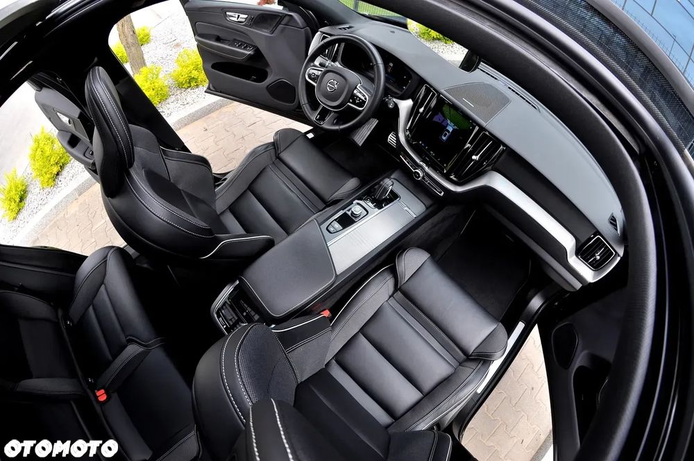 Volvo XC 60 B4 B Geartronic RDesign - 22