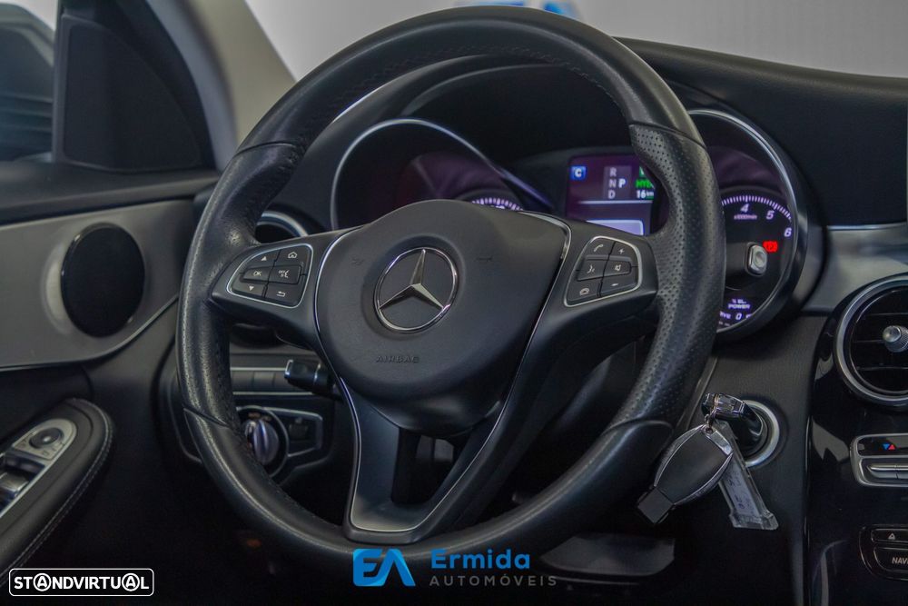 Mercedes-Benz C 350 - 26