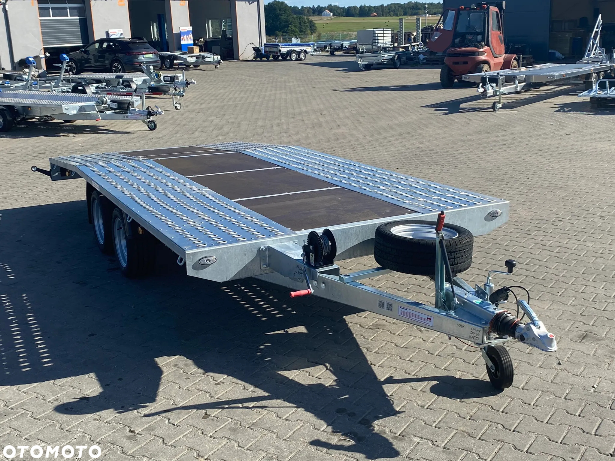 Niewiadów DOSTAWA! Laweta JUPITER wym. 450x210 Podłoga ze sklejki, najazdy, wciągarka, koło zapasowe! DMC 2700 kg Idealna do przewozu samochodów! - 8