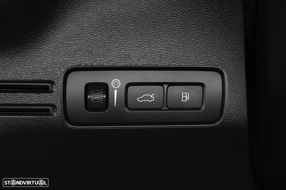 Volvo XC 40 1.5 T4 PHEV Inscription Expression - 27