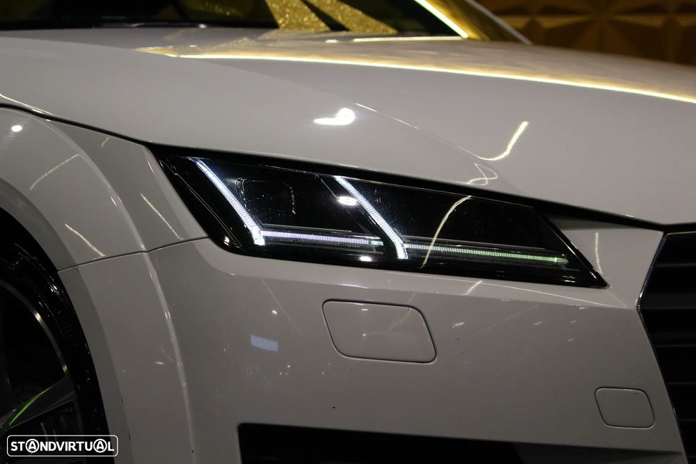 Audi TT Coupé 2.0 TDI S-line - 9