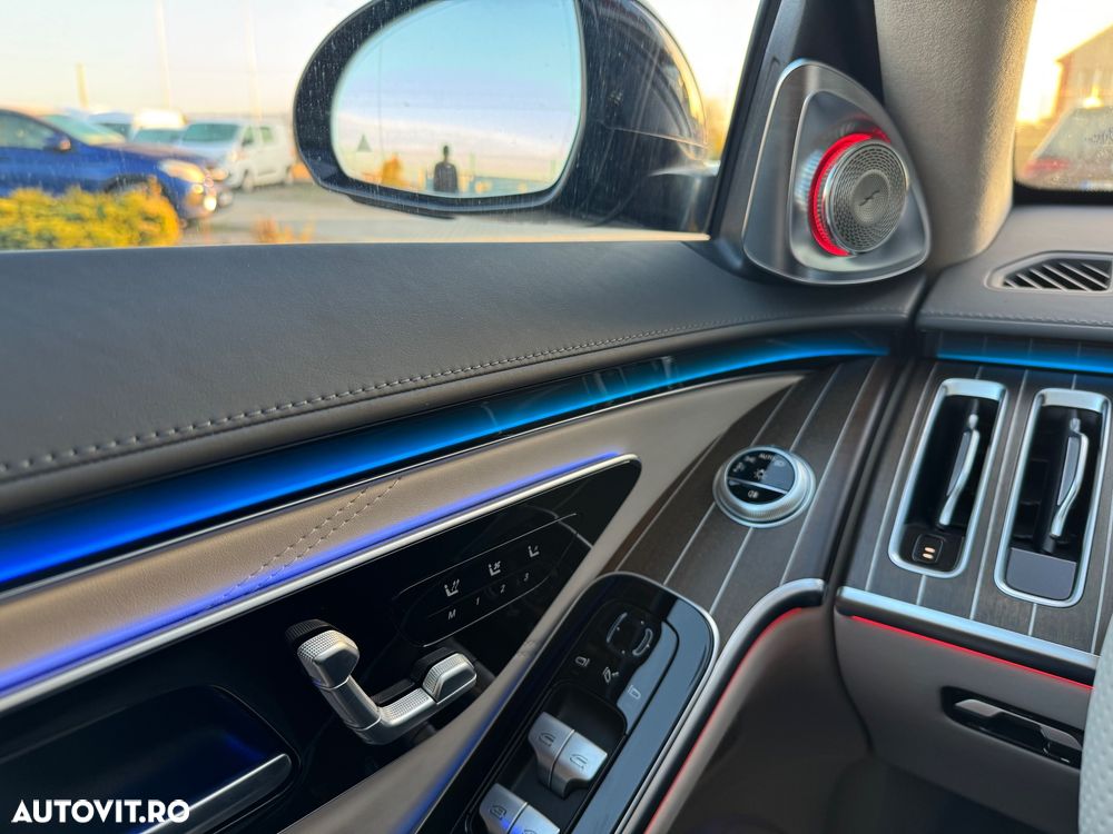 Mercedes-Benz S 63 AMG - 30