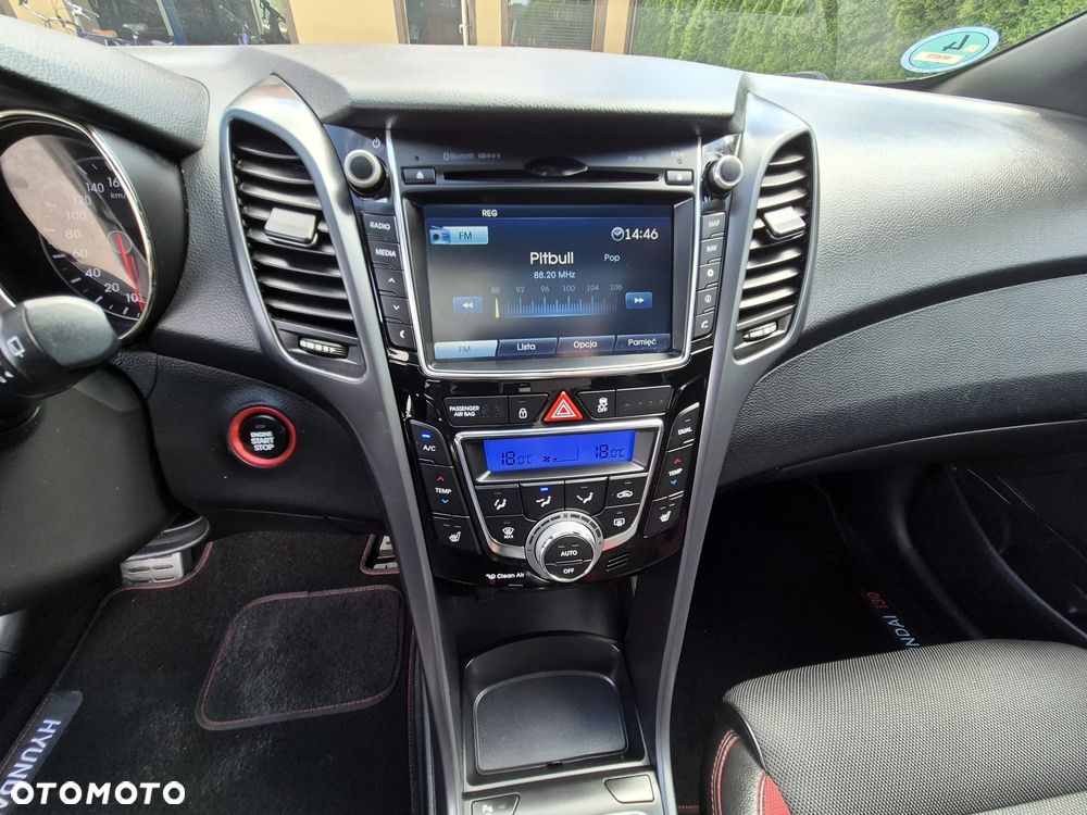 Hyundai i30 1.6 T GDI Turbo - 27