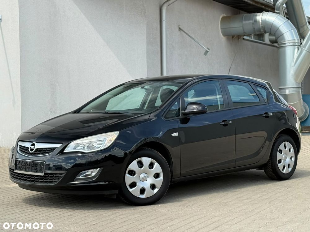 Opel Astra 1.4 150 Jahre - 7