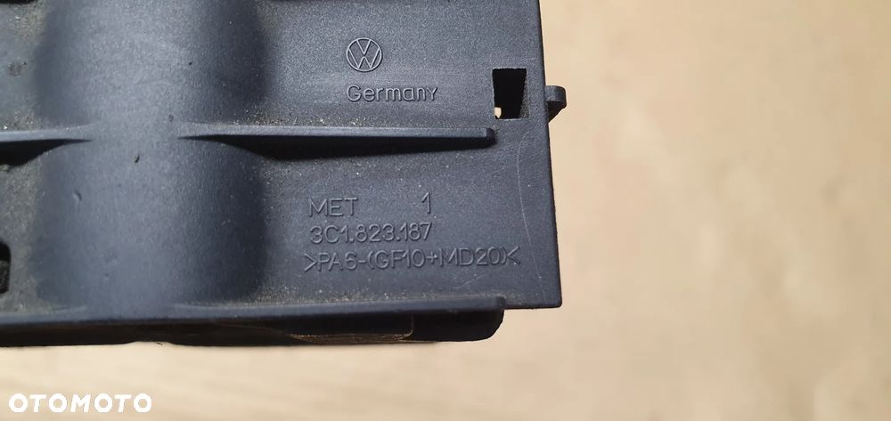 Zamek rygiel maski przód VW Passat B6 3C1823187 - 4