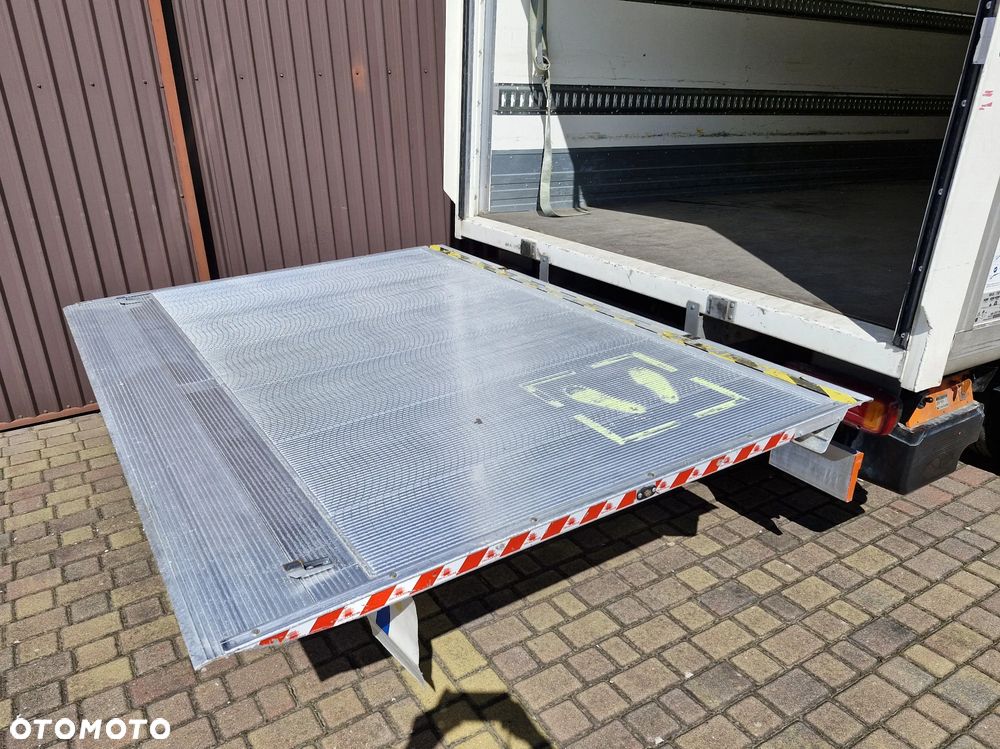 Iveco DAILY 35C14, KONTENER, winda DHOLLANDIA, klima, tempomat - 9