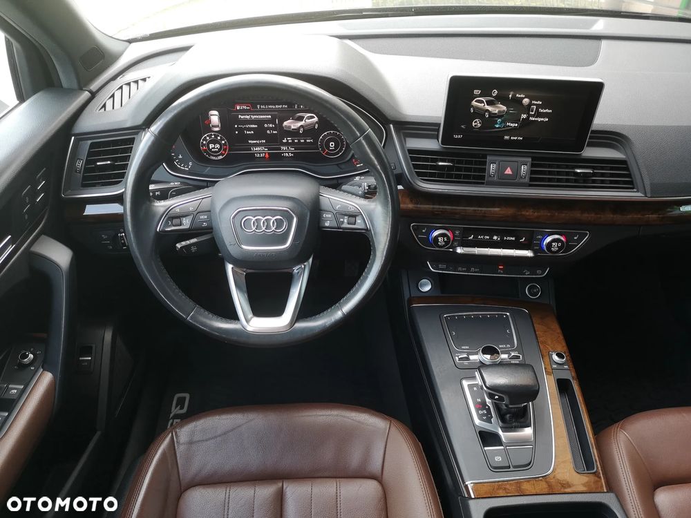 Audi Q5 2.0 TFSI Quattro S tronic design - 10