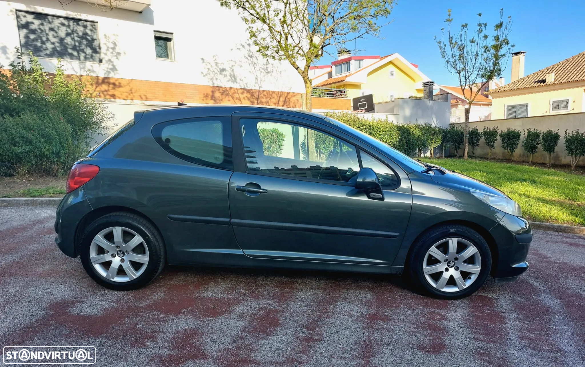 Peugeot 207 1.4 HDi Urban - 4