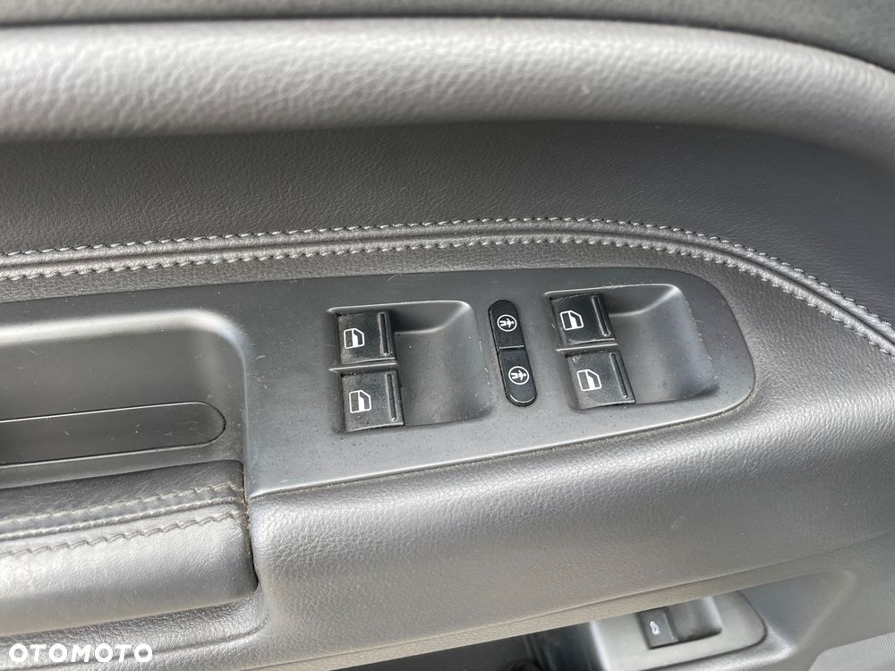 Volkswagen Touareg 2.5 R5 TDI DPF Perfect Tiptr - 11