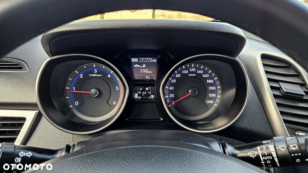 Hyundai i30 1.6 CRDi Automatik Trend - 28