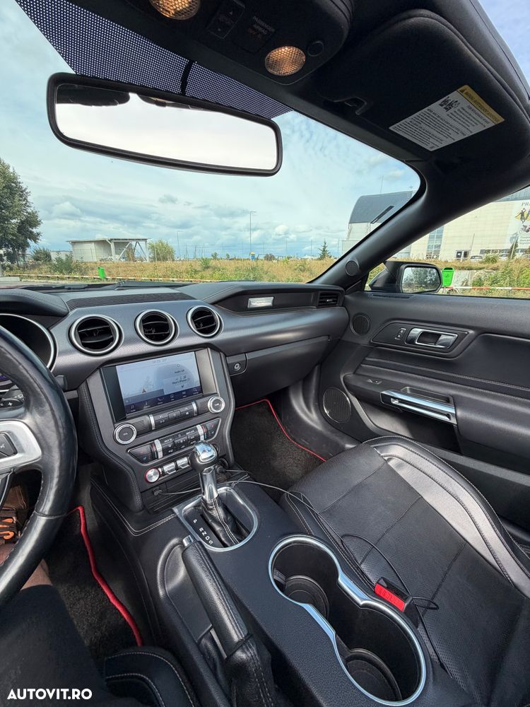Ford Mustang - 14
